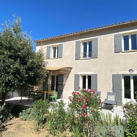 Villa Spacieuse Avec Terrasse Et Vue Mont Ventoux Entrechaux Dış mekan fotoğraf