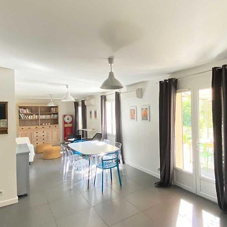 Villa Spacieuse Avec Terrasse Et Vue Mont Ventoux Entrechaux Dış mekan fotoğraf