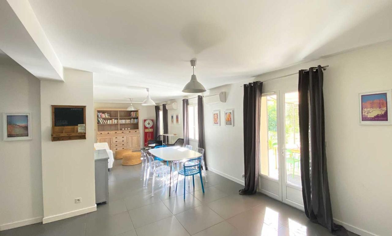 Villa Spacieuse Avec Terrasse Et Vue Mont Ventoux Entrechaux Dış mekan fotoğraf